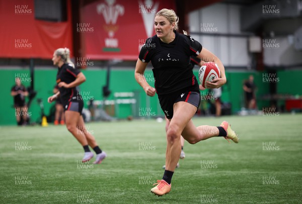 140923 - Wales Women Rugby Training Session - Carys Williams-Morris during training session