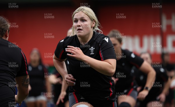 140923 - Wales Women Rugby Training Session - Alex Callender during training session