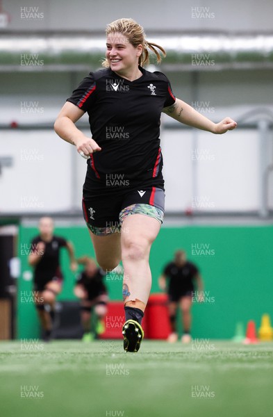 140923 - Wales Women Rugby Training Session - Bethan Lewis during training session