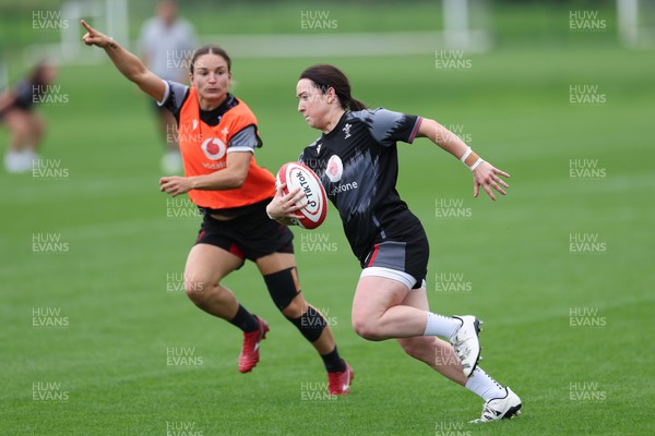 140923 - Wales Women Rugby Training Session - Sian Jones takes on Jazz Joyce during training session
