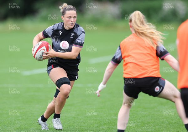140923 - Wales Women Rugby Training Session - Alisha Butchers during training session