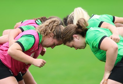 140926 Wales Women Rugby Training Session - Elan Jones and Maisie Davies during a rugby training session ahead of the WXV matches against South Africa and USA