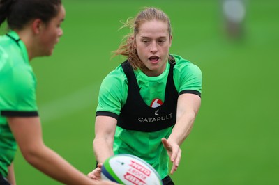 140926 Wales Women Rugby Training Session - Lisa Neumann during a rugby training session ahead of the WXV matches against South Africa and USA