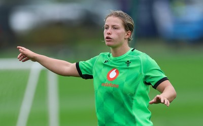 140926 Wales Women Rugby Training Session - Amy Williams during a rugby training session ahead of the WXV matches against South Africa and USA