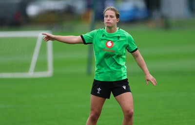 140926 Wales Women Rugby Training Session - Amy Williams during a rugby training session ahead of the WXV matches against South Africa and USA