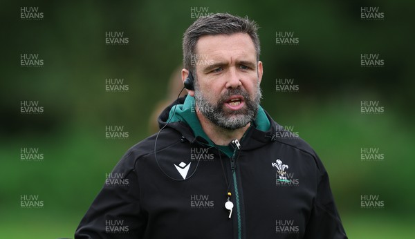 140926 Wales Women Rugby Training Session - Steve Salvin, Forwards Coach during a rugby training session ahead of the WXV matches against South Africa and USA