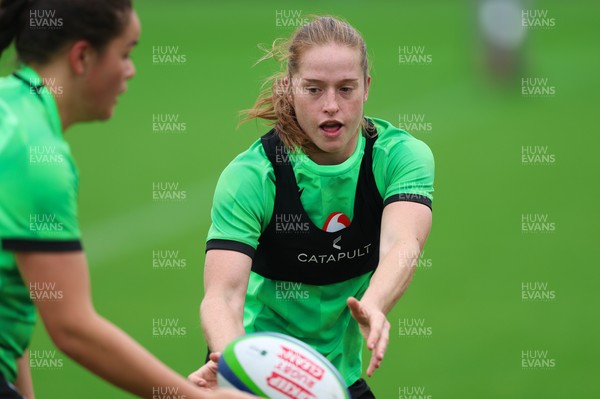 140926 Wales Women Rugby Training Session - Lisa Neumann during a rugby training session ahead of the WXV matches against South Africa and USA