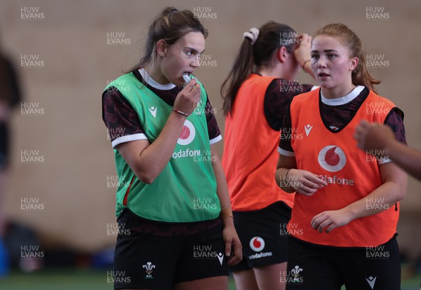 141023 - Wales Women Training Session -  Bryonie King with Niamh Terry during a rugby training session at the NZCIS in Wellington