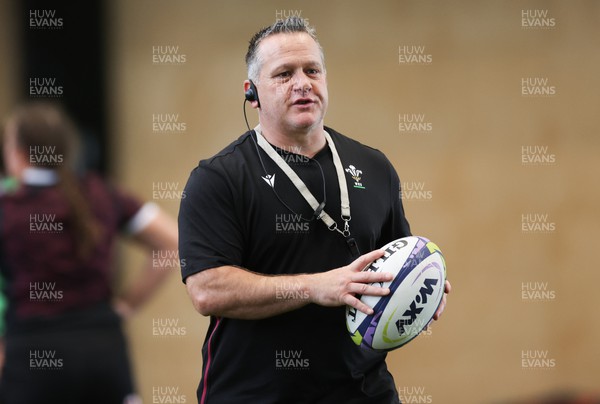 141023 - Wales Women Training Session -  Attack coach Shaun Connor during a rugby training session at the NZCIS in Wellington
