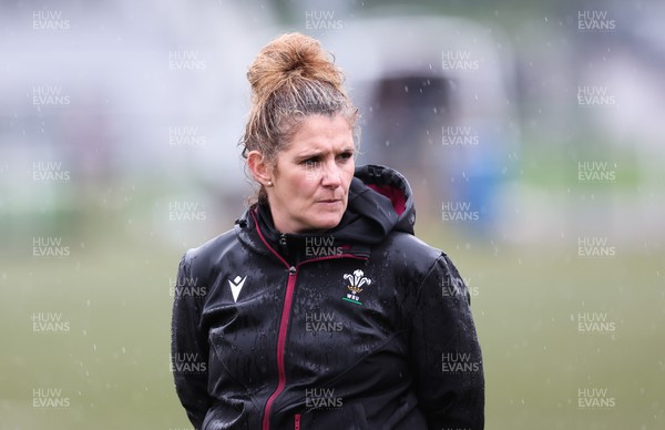 150224 - Wales Women Extended Squad Training session - Catrina Nicholas-McLaughlin, coach, during training session as preparations get under way for the Women’s 6 Nations