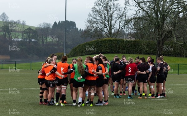 150224 - Wales Women Extended Squad Training session - Members of the Wales Women’s squad during training session as preparations get under way for the Women’s 6 Nations