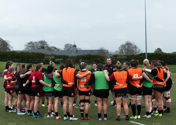150224 - Wales Women Extended Squad Training session - Members of the Wales Women’s squad during training session as preparations get under way for the Women’s 6 Nations