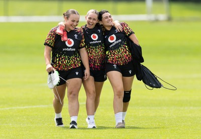 150626 - Wales Women Rugby Training Session - Shanelle Williams, Hanna Marshall and Lucy Isaac during a training session ahead of the match against The Barbarians at the Allianz Stadium