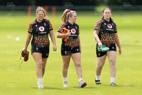 150626 - Wales Women Rugby Training Session - Natalia John, Alex Callender and Maisie Davies during a training session ahead of the match against The Barbarians at the Allianz Stadium