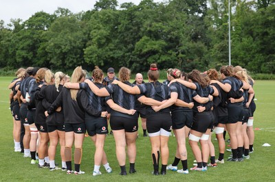 150725 - Wales Women Rugby training - The Wales Women’s squad huddle up during a training session ahead of their two match tour against Australia