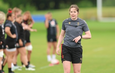 150725 - Wales Women Rugby training - Lois Drummie during a training session ahead of their two match tour against Australia