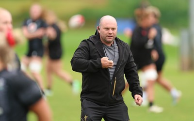 150725 - Wales Women Rugby training - Sean Lynn, Wales Women head coach, during a training session ahead of their two match tour against Australia