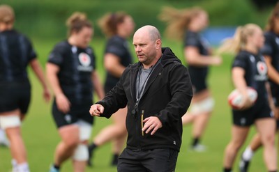 150725 - Wales Women Rugby training - Sean Lynn, Wales Women head coach, during a training session ahead of their two match tour against Australia   