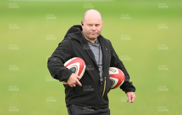150725 - Wales Women Rugby training - Sean Lynn, Wales Women head coach, during a training session ahead of their two match tour against Australia
