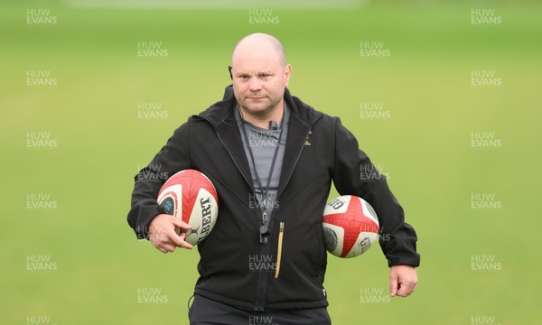 150725 - Wales Women Rugby training - Sean Lynn, Wales Women head coach, during a training session ahead of their two match tour against Australia