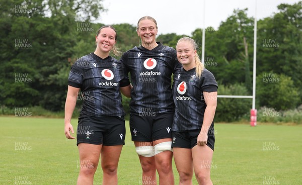 150725 - Wales Women Rugby training - Katherine Baverstock, Tilly Vucaj and Seren Lockwood during a training session ahead of their two match tour against Australia