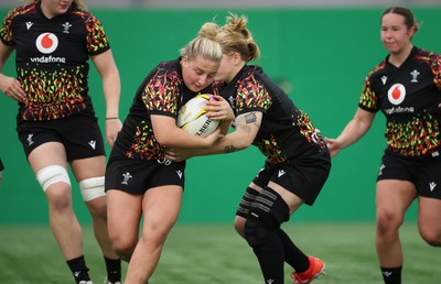 150825 - Wales Women Rugby Training - Molly Reardon during their final training session at their Vale headquarters before heading to Manchester for the start of the Women’s Rugby World Cup