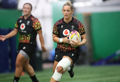150825 - Wales Women Rugby Training - Kerin Lake during their final training session at their Vale headquarters before heading to Manchester for the start of the Women’s Rugby World Cup