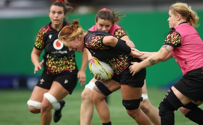 150825 - Wales Women Rugby Training - Georgia Evans during their final training session at their Vale headquarters before heading to Manchester for the start of the Women’s Rugby World Cup