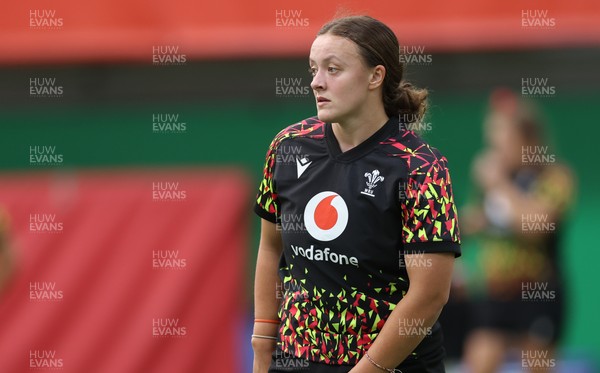 150825 - Wales Women Rugby Training - Lleucu George during their final training session at their Vale headquarters before heading to Manchester for the start of the Women’s Rugby World Cup