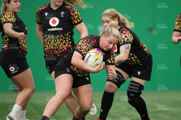 150825 - Wales Women Rugby Training - Molly Reardon during their final training session at their Vale headquarters before heading to Manchester for the start of the Women’s Rugby World Cup