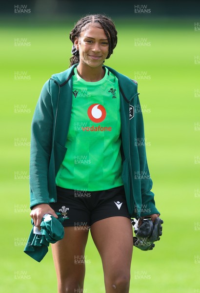 150926 Wales Women Rugby Training Session - Nia Fajeyisan during a training session ahead of the WXV matches against South Africa and USA