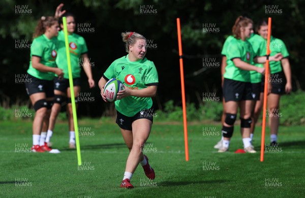 150926 Wales Women Rugby Training Session - Molly Reardon during a training session ahead of the WXV match against South Africa 