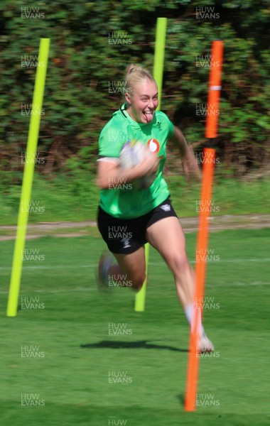 150926 Wales Women Rugby Training Session - Nikita Prothero during a training session ahead of the WXV matches against South Africa and USA