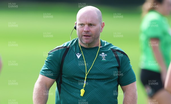 150926 Wales Women Rugby Training Session - Sean Lynn, Wales Head coach,   during a training session ahead of the WXV match against South Africa 