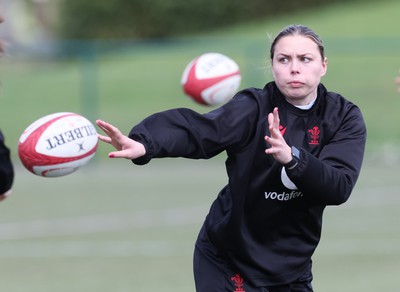 160424 - Wales Women Rugby Training - Amelia Tutt during a training session ahead of Wales’ Guinness Women’s 6 Nations match against France