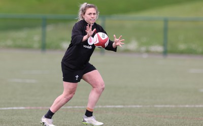 160424 - Wales Women Rugby Training - Hannah Bluck during a training session ahead of Wales’ Guinness Women’s 6 Nations match against France