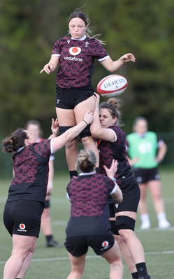 160424 - Wales Women Rugby Training - during a training session ahead of Wales’ Guinness Women’s 6 Nations match against France