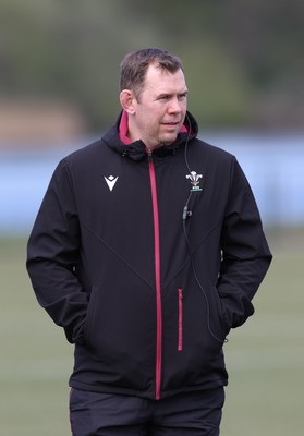 160424 - Wales Women Rugby Training -  Ioan Cunningham, Wales Women head coach, during a training session ahead of Wales’ Guinness Women’s 6 Nations match against France