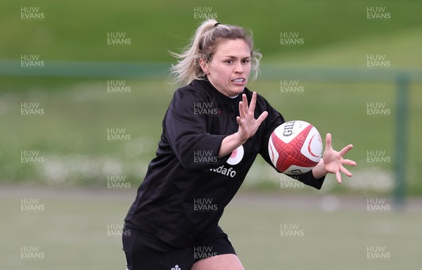 160424 - Wales Women Rugby Training - Hannah Bluck during a training session ahead of Wales’ Guinness Women’s 6 Nations match against France