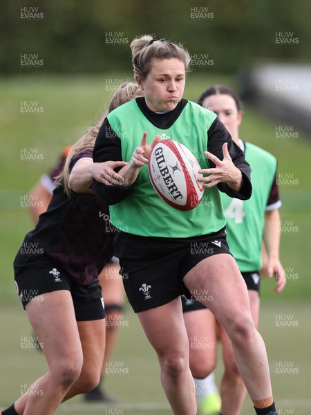 160424 - Wales Women Rugby Training -  Hannah Bluck during a training session ahead of Wales’ Guinness Women’s 6 Nations match against France