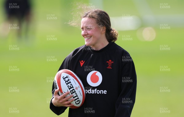 160425 - Wales Women Rugby Training Session - Lleucu George during training session ahead of the Guinness Women’s Six Nations match against Ireland