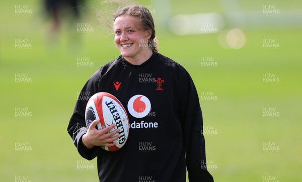160425 - Wales Women Rugby Training Session - Lleucu George during training session ahead of the Guinness Women’s Six Nations match against Ireland