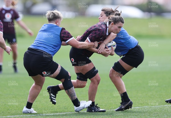 161023 - Wales Women Rugby Training Session - Bryonie King during a training session at NZCIS ahead of their first WXV1 match against Canada in Wellington 
