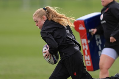 170325 Wales Women 6 Nations Rugby Training - Catherine Richards during training ahead of the opening Women’s Six  Nations match against Scotland