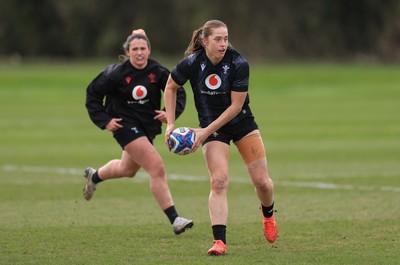 170325 Wales Women 6 Nations Rugby Training - Lisa Neumann during training ahead of the opening Women’s Six Nations match against Scotland