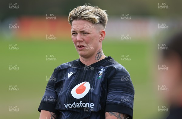 170325 Wales Women 6 Nations Rugby Training - Donna Rose during training ahead of the opening Women’s Six  Nations match against Scotland