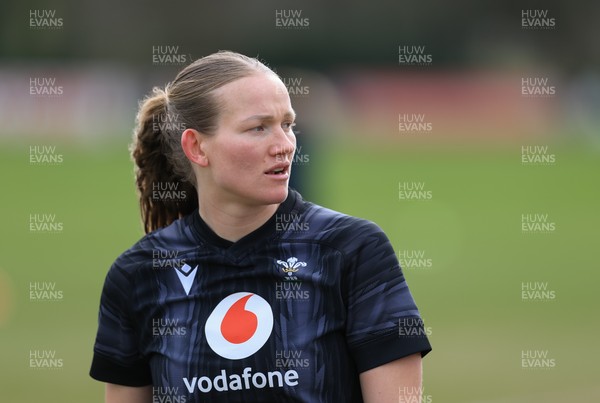 170325 Wales Women 6 Nations Rugby Training - Carys Cox during training ahead of the opening Women’s Six  Nations match against Scotland