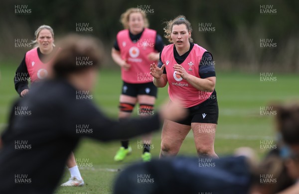 170325 Wales Women 6 Nations Rugby Training - Gwenllian Pyrs during training ahead of the opening Women’s Six Nations match against Scotland