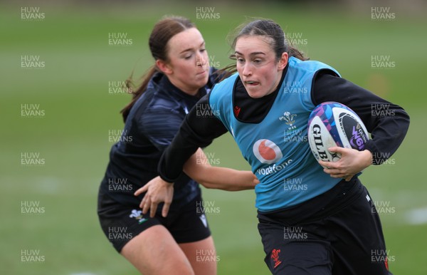 170325 Wales Women 6 Nations Rugby Training - Nel Metcalfe during training ahead of the opening Women’s Six Nations match against Scotland