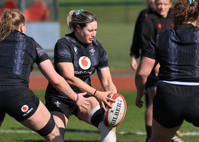 180325 Wales Women Rugby Training - Gwen Crabb during a Wales training session ahead of the opening Women’s Six Nations match against Scotland